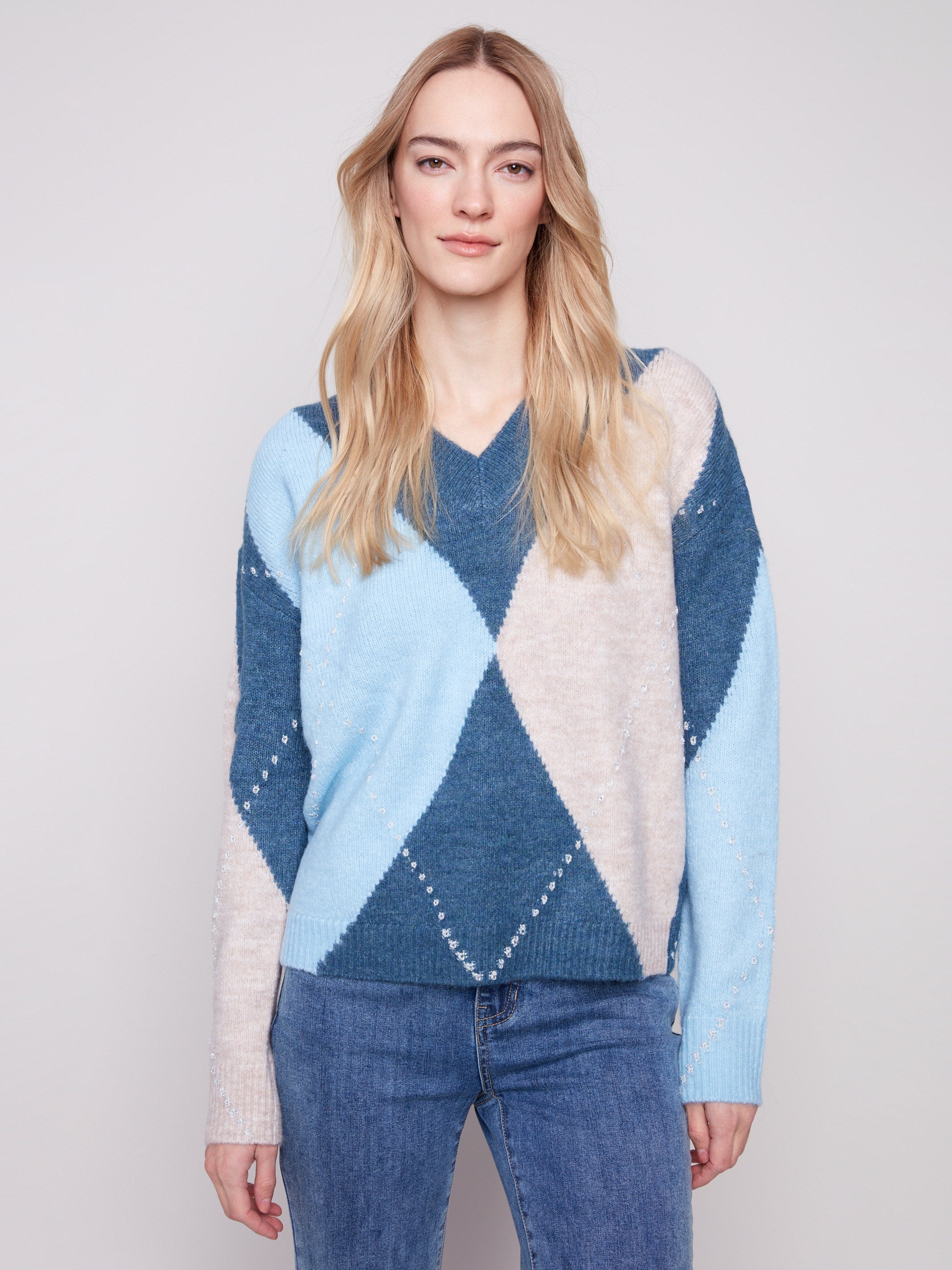 Elegant V-neck sweater in Heather Denim with detailed jacquard knit for a classic touch by Charlie B.