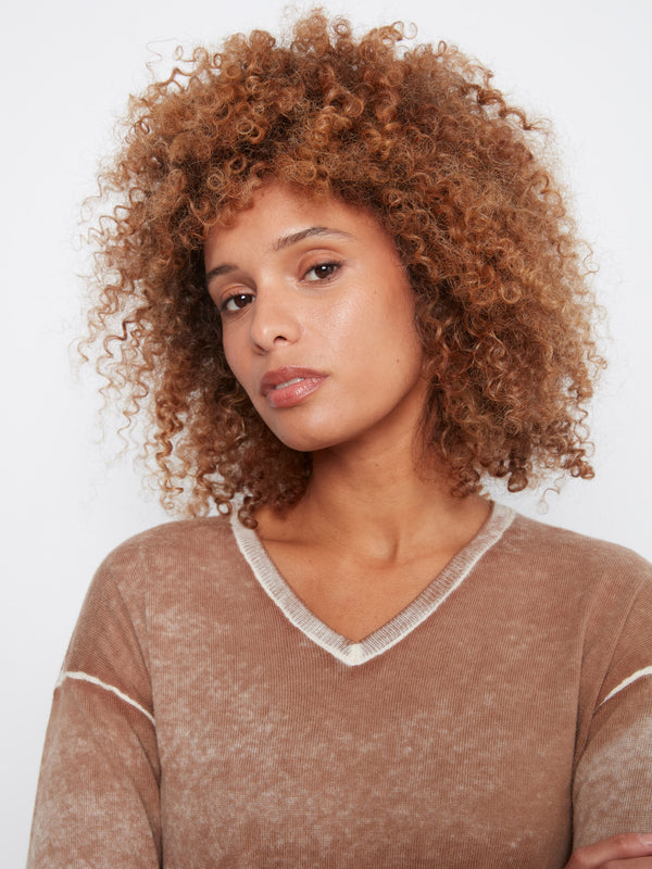 Vintage Effect V-Neck Sweater Truffle